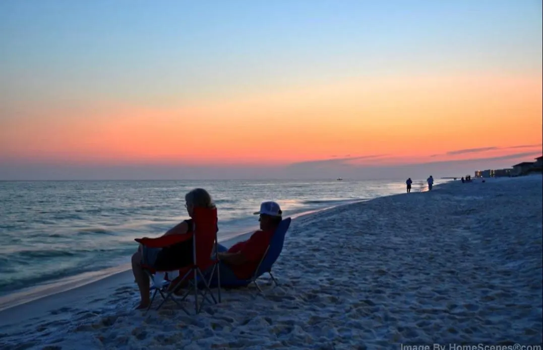 Beach Front Relaxing Get Away On Beautiful Destin Emerald Coast