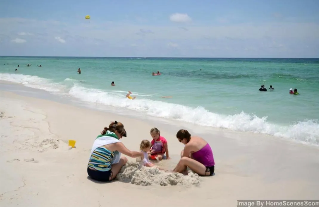 Apartmanhotel Beach Front Relaxing Get Away On Beautiful Destin Emerald Coast